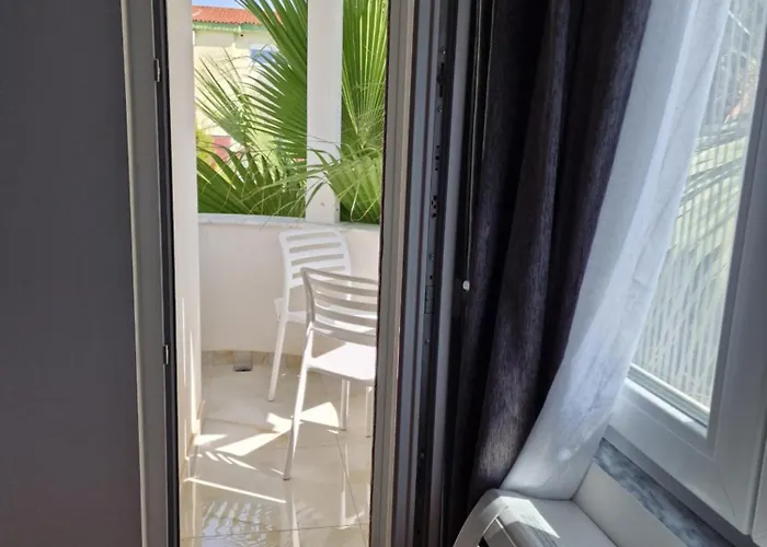 Pearl Adriatic Coast 4 Apartment Golem (Tirana)